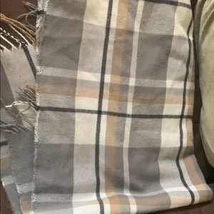 Very soft stylish large wrap scarf 🧣